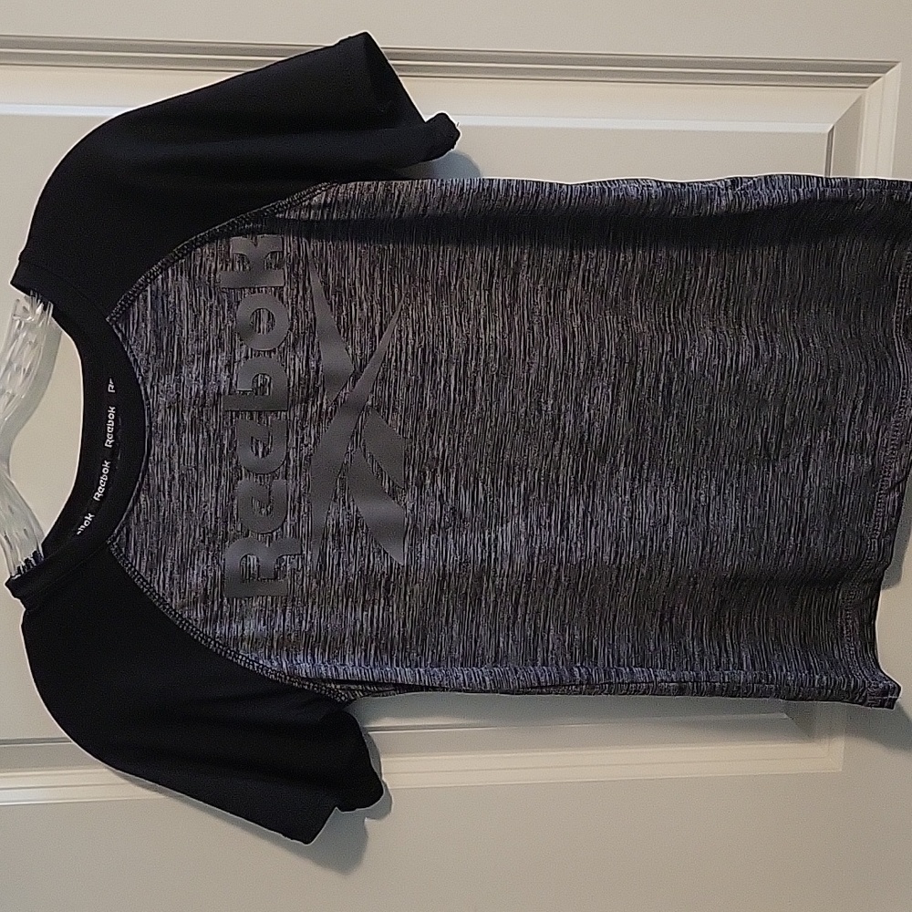 Boys Reebok, dry fit shirt